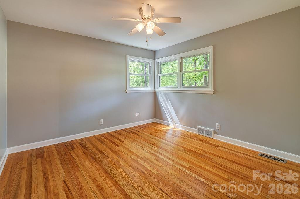 32 Pinehurst Road - Photo 18