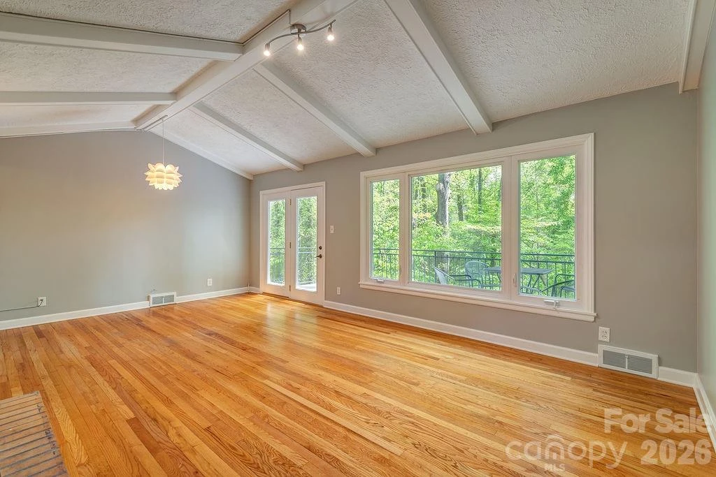 32 Pinehurst Road - Photo 4