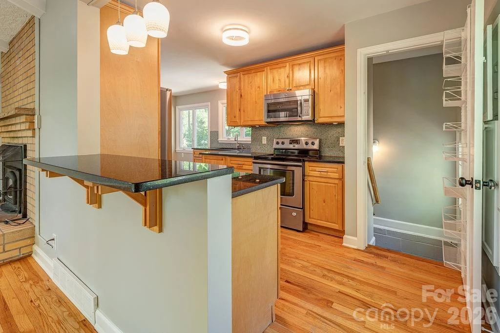 32 Pinehurst Road - Photo 8