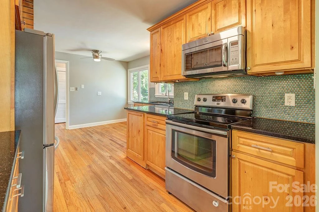 32 Pinehurst Road - Photo 9