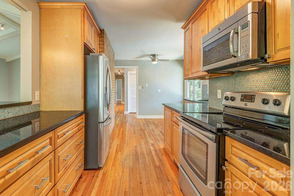 32 Pinehurst Road - Photo 10