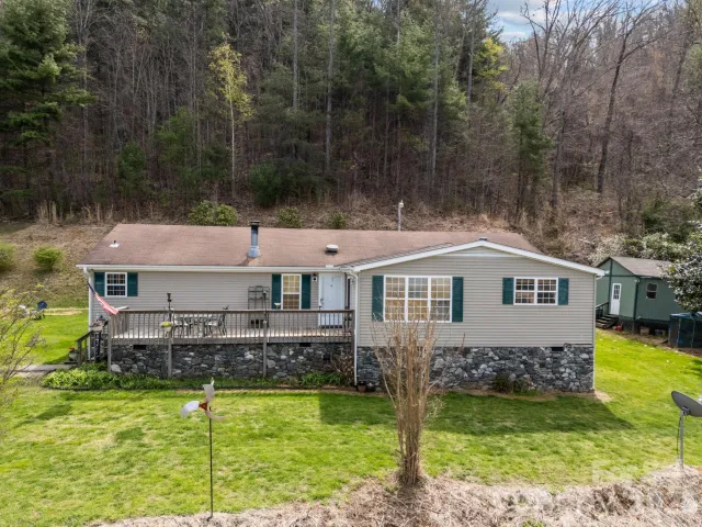 74 Chambers Road, Weaverville, NC, 28787