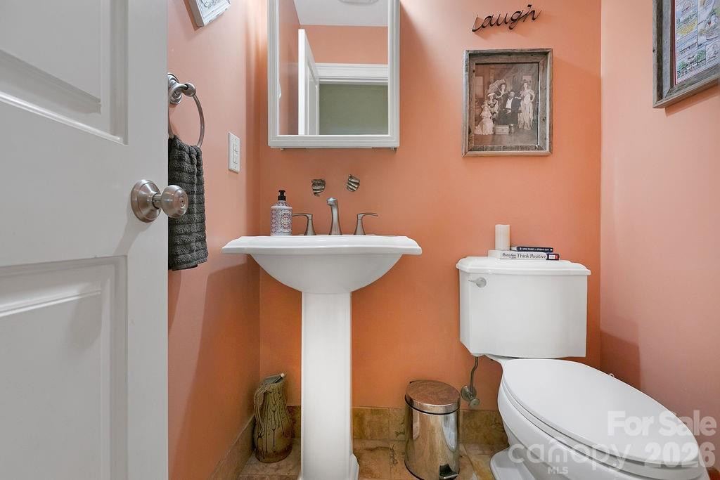 410 Forest Lake Road - Photo 17