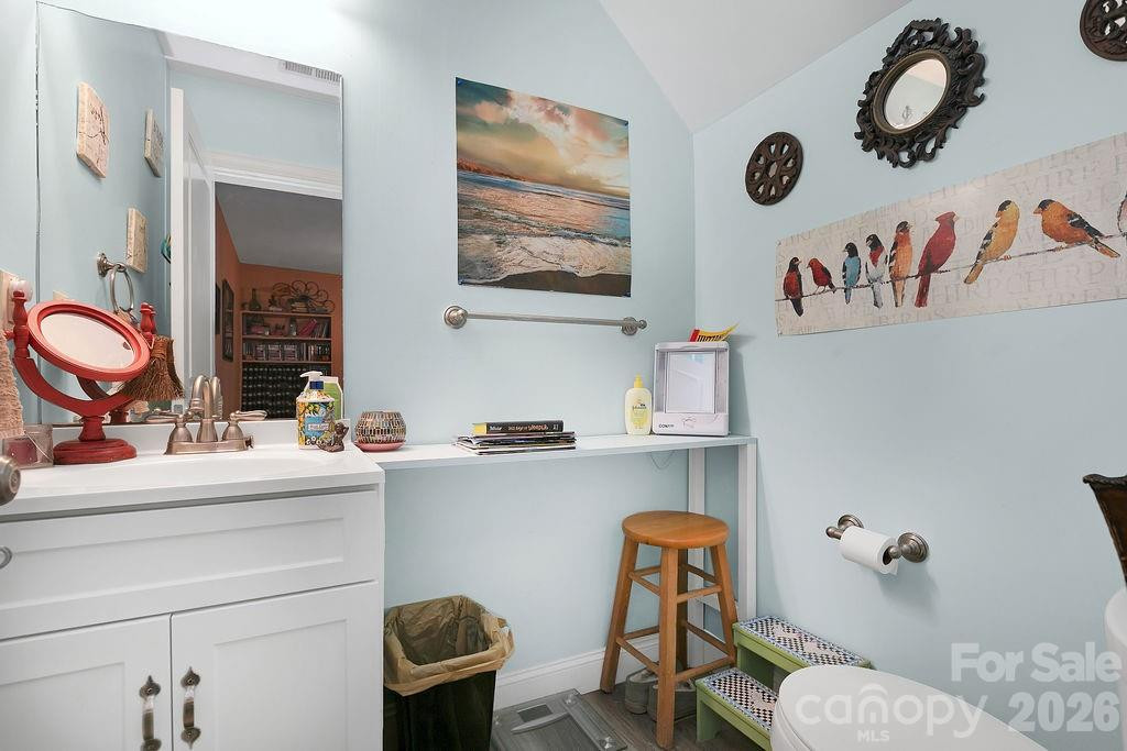 410 Forest Lake Road - Photo 29