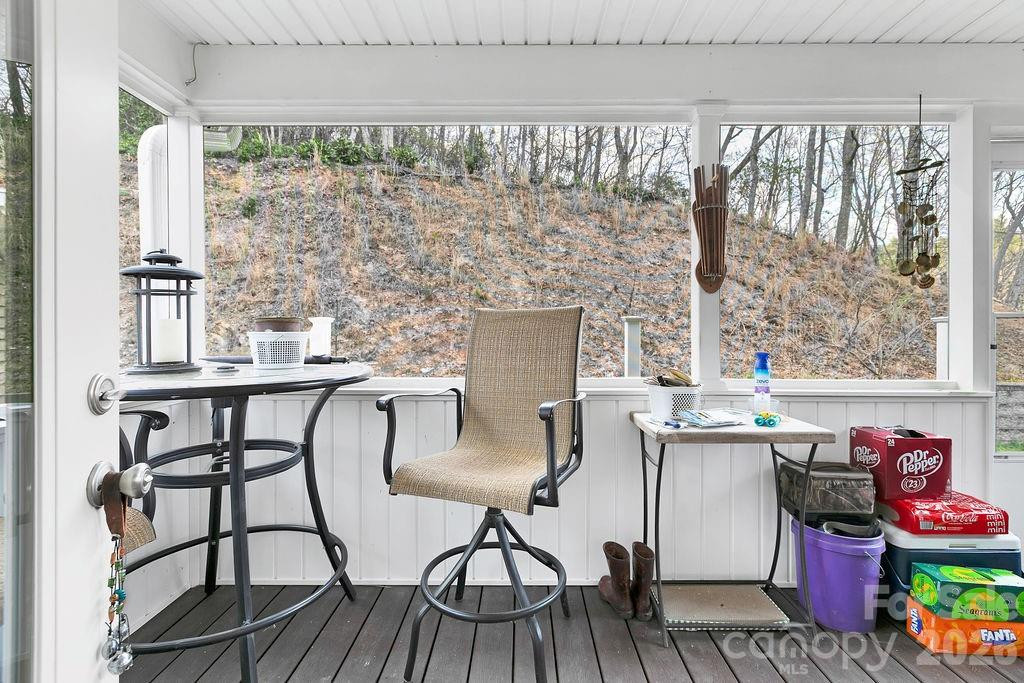 410 Forest Lake Road - Photo 31