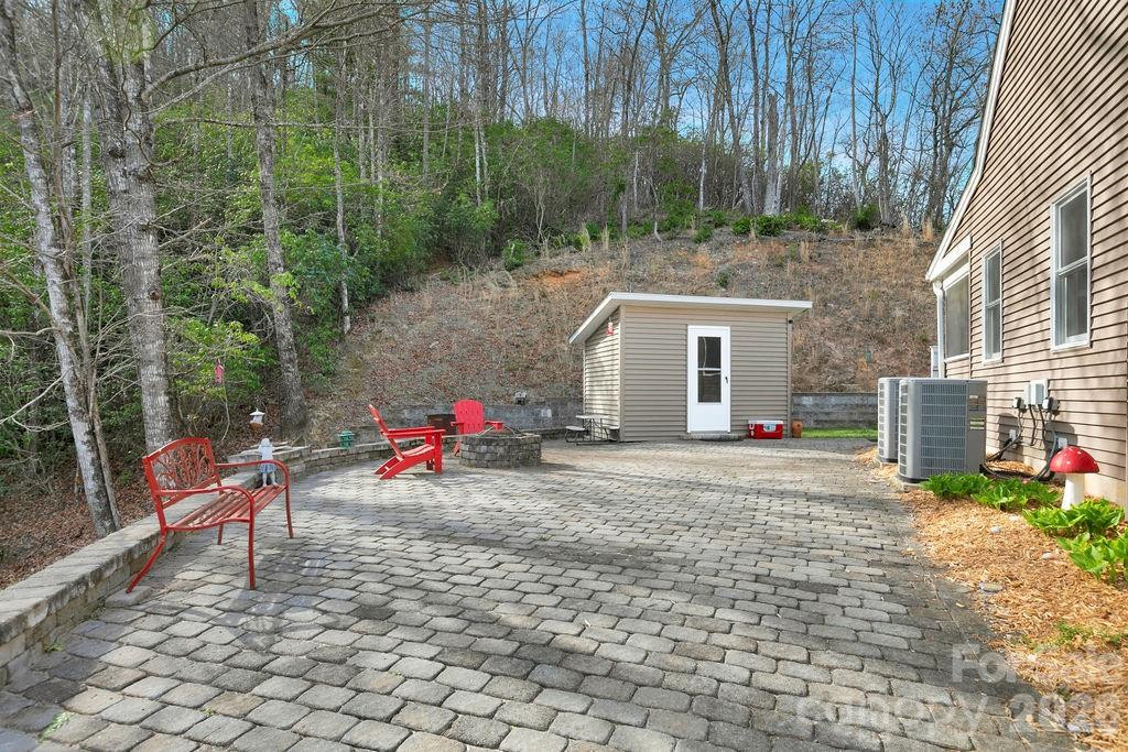 410 Forest Lake Road - Photo 34