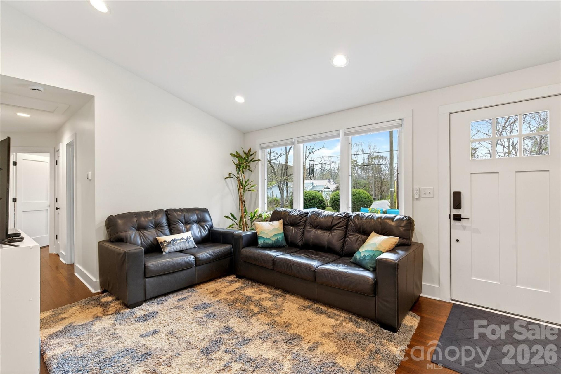 216 Vance Avenue - Photo 7