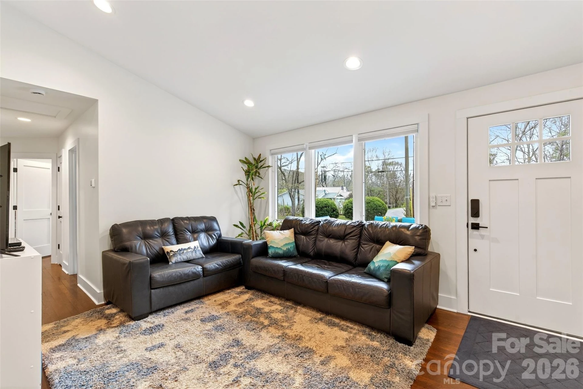 216 Vance Avenue - Photo 7