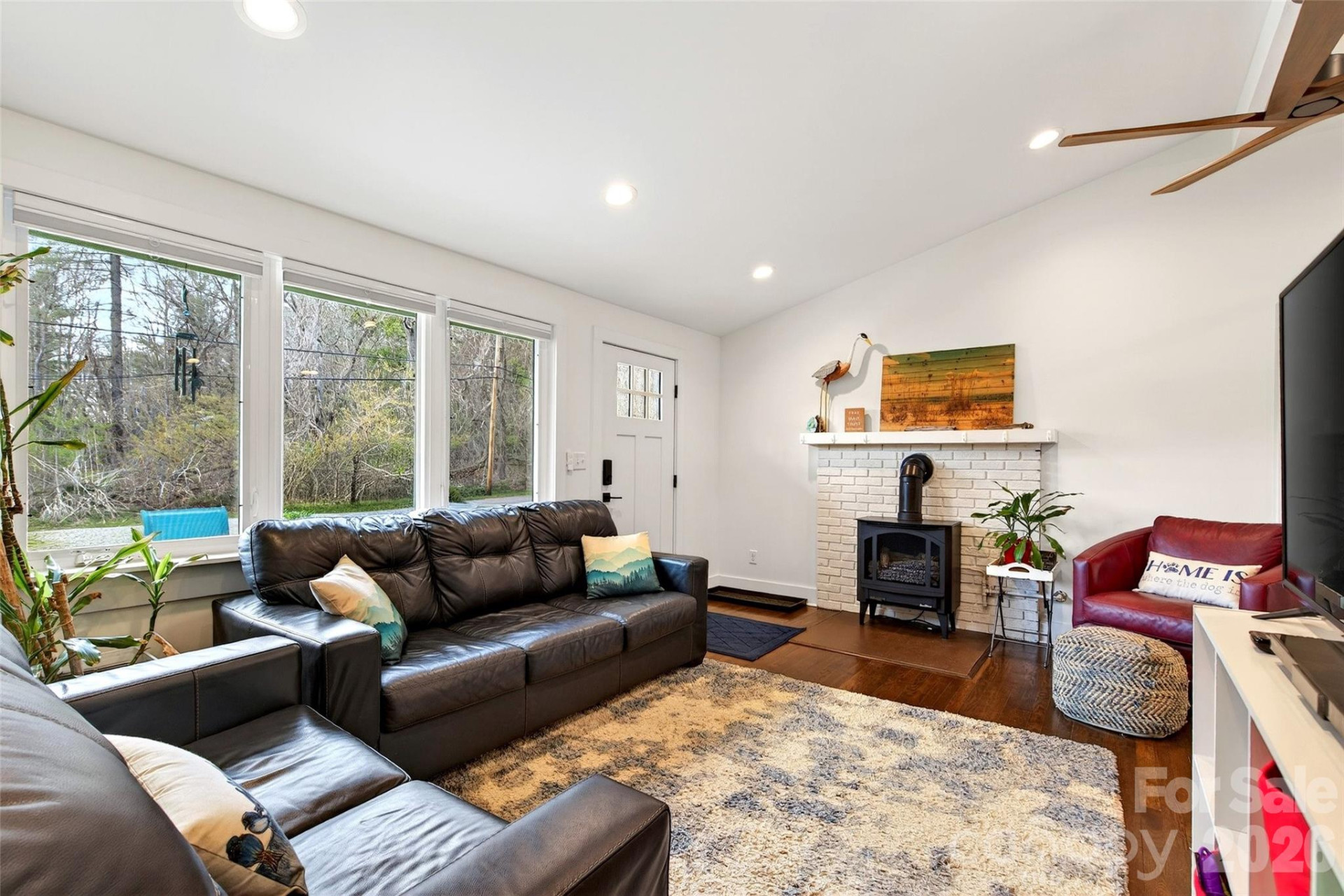 216 Vance Avenue - Photo 8