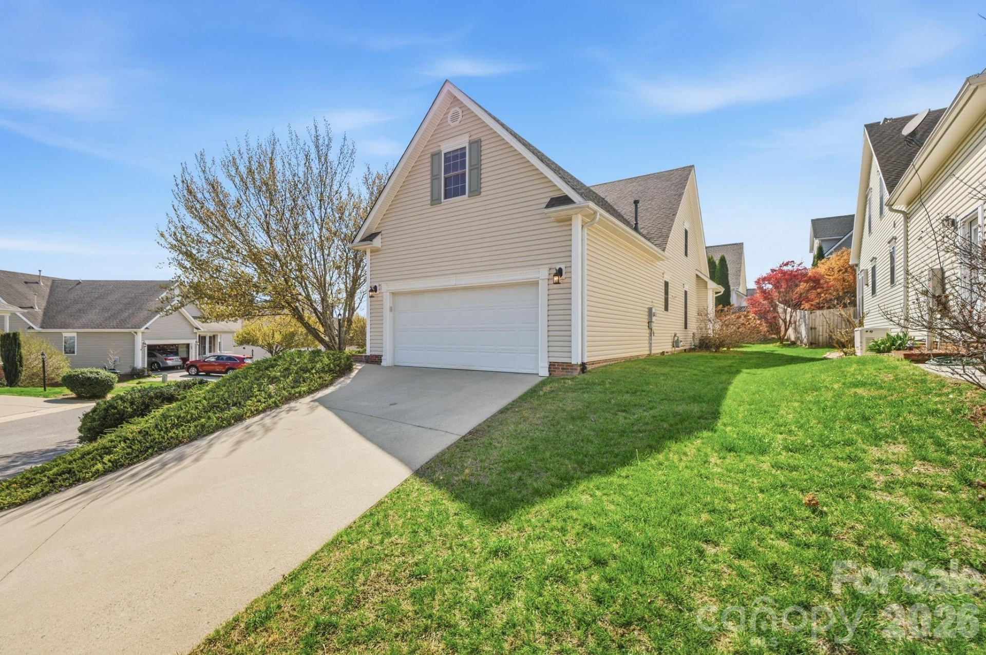 8 Sweet Gum Drive - Photo 2