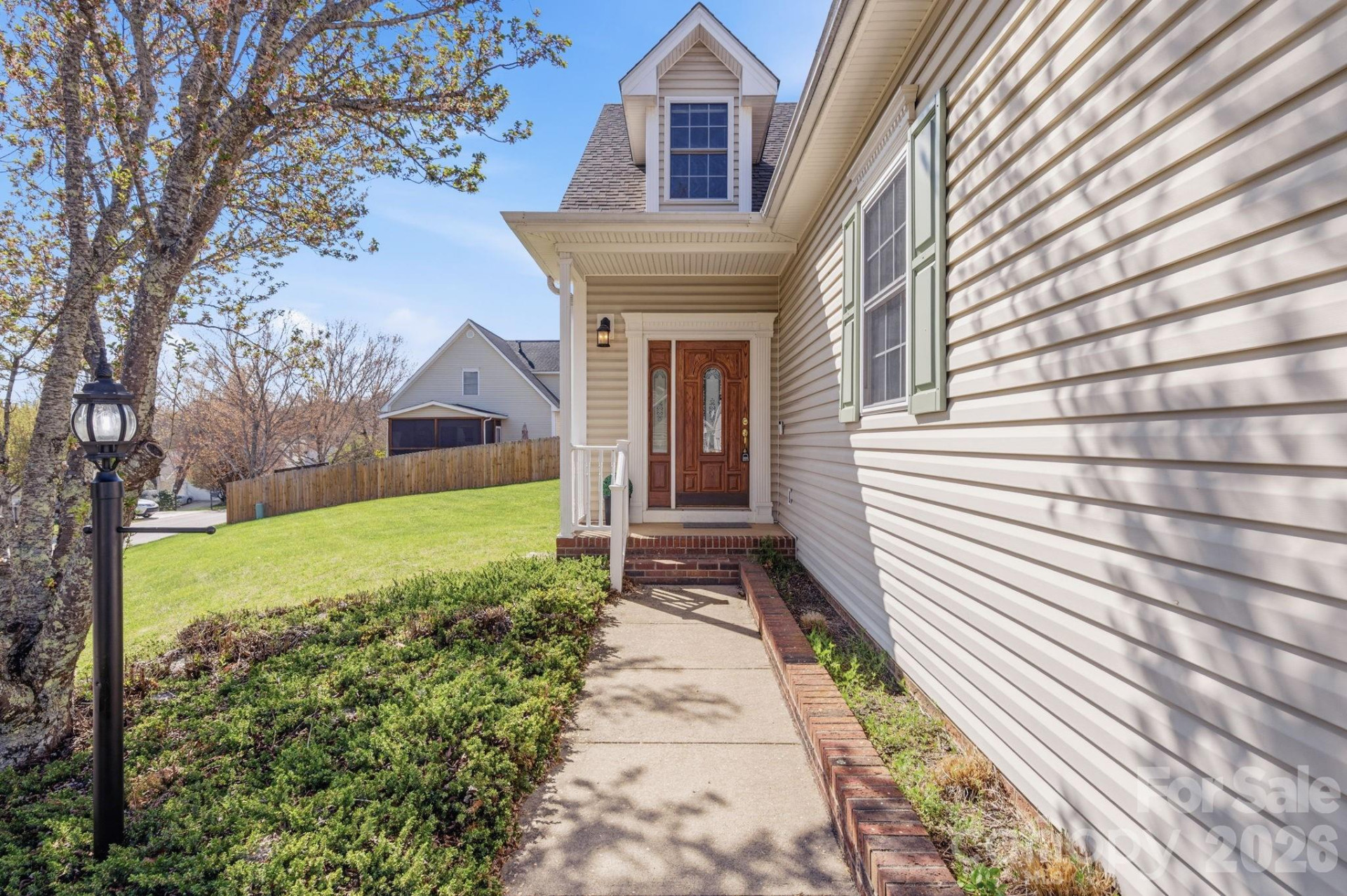 8 Sweet Gum Drive - Photo 3