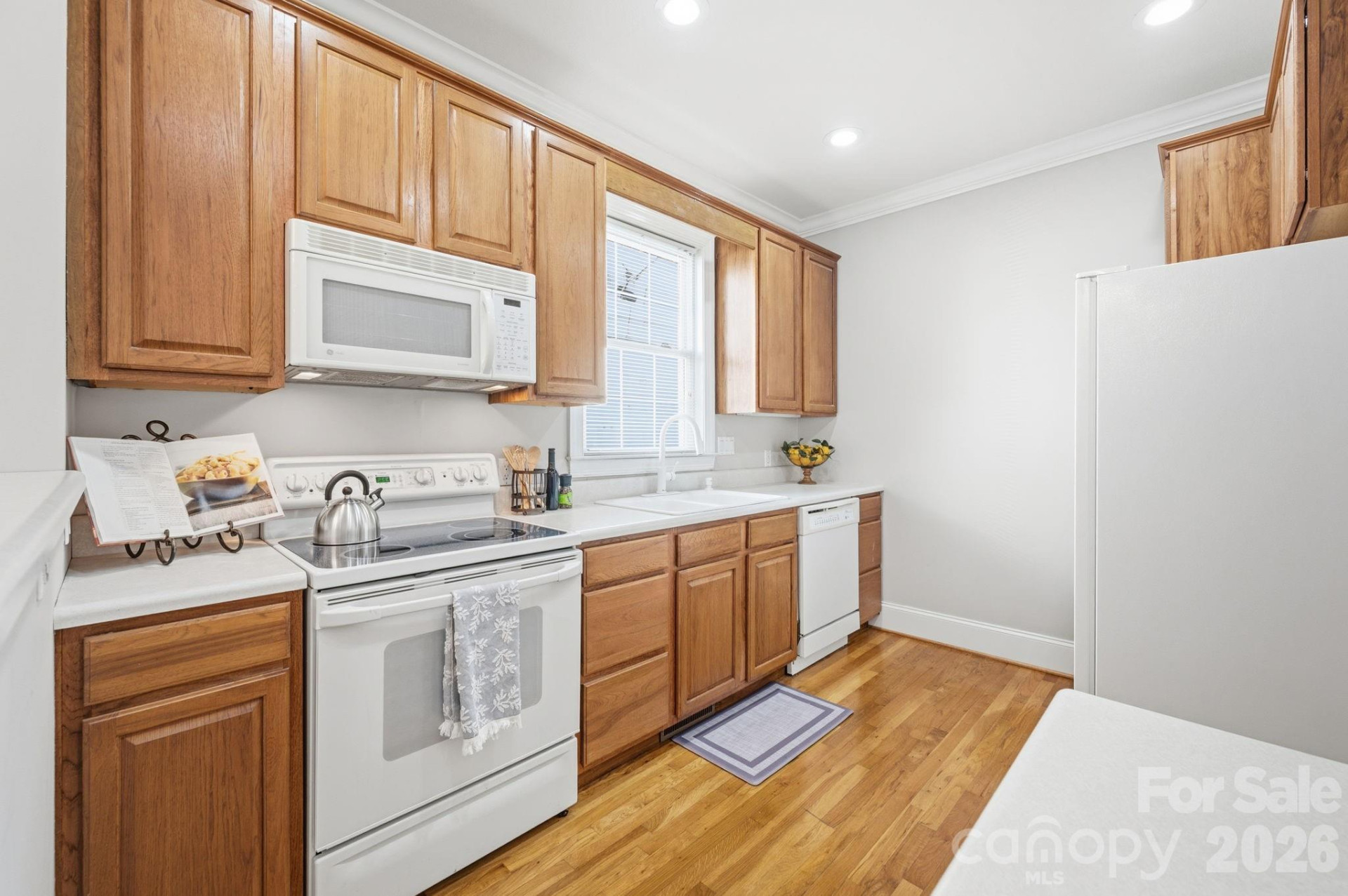 8 Sweet Gum Drive - Photo 7