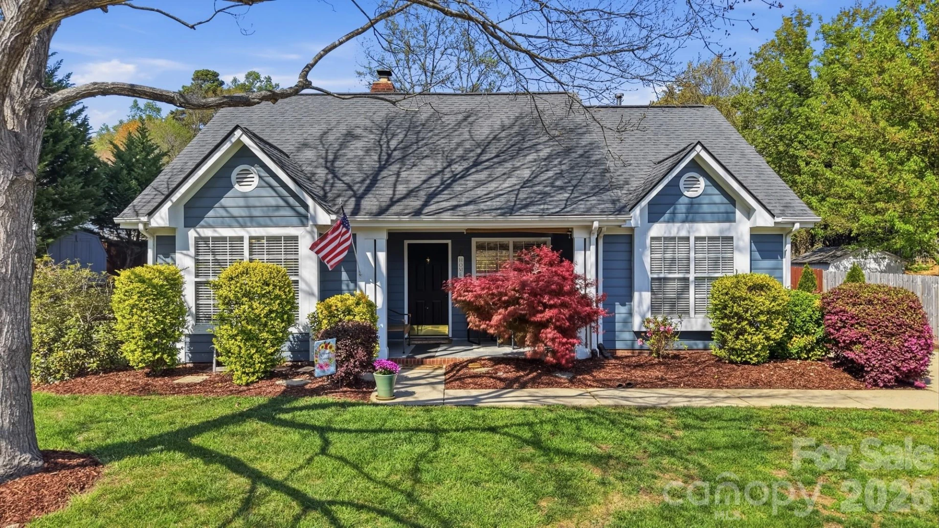 163 Diamond Drive - Photo 2
