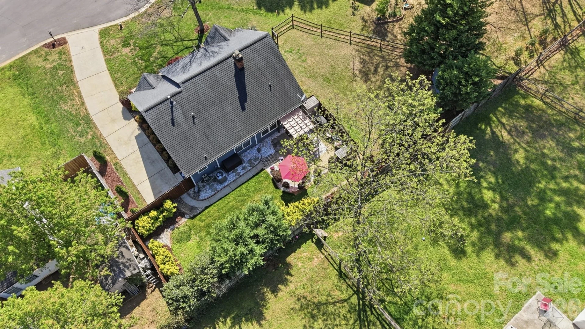 163 Diamond Drive - Photo 47