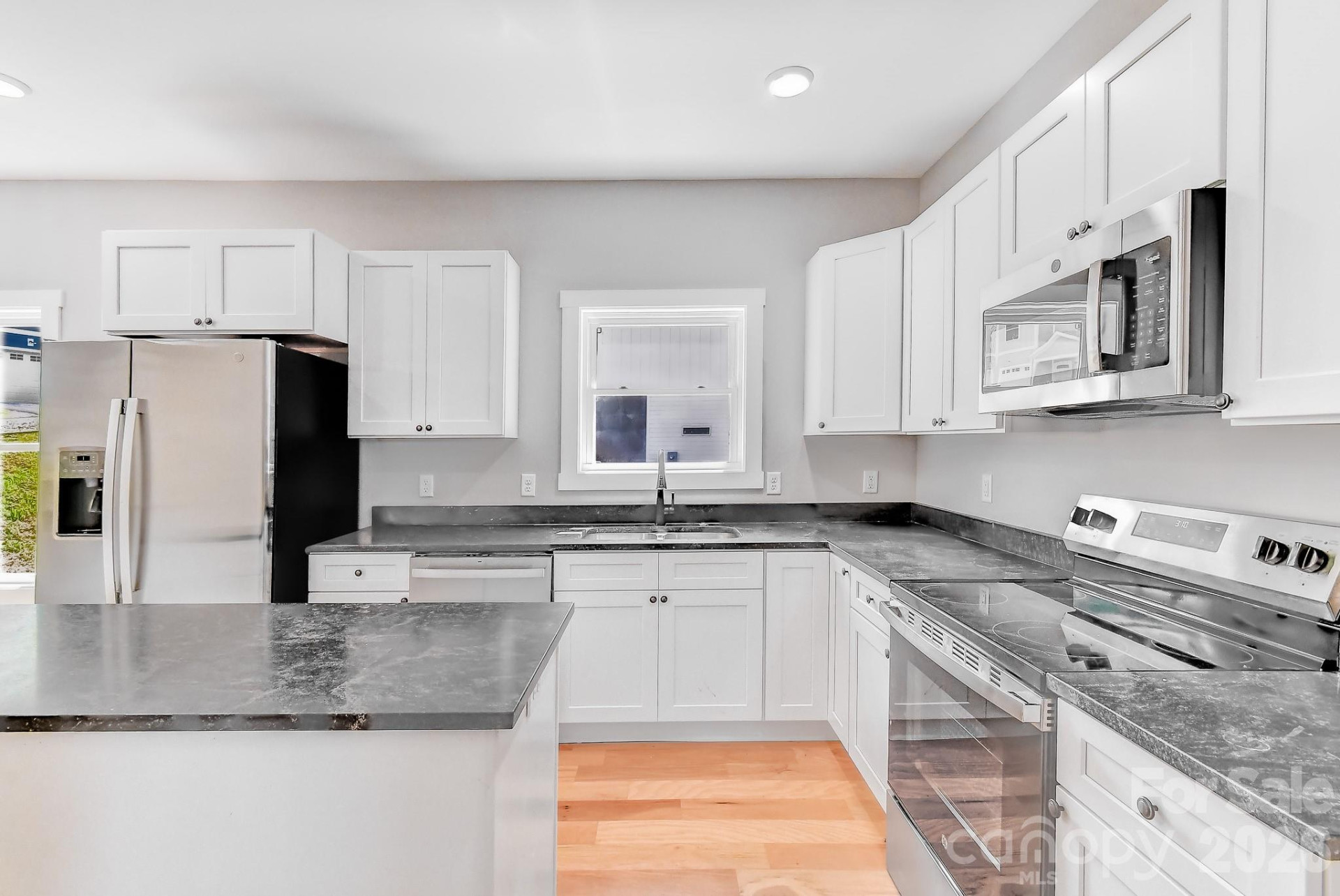 139 Northbend Drive - Photo 12