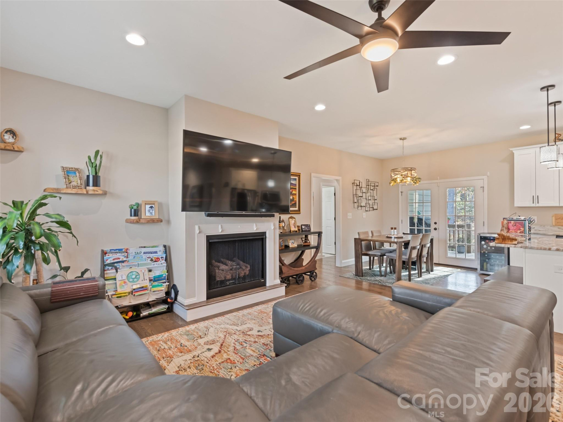 1711 Plantation Loop - Photo 8