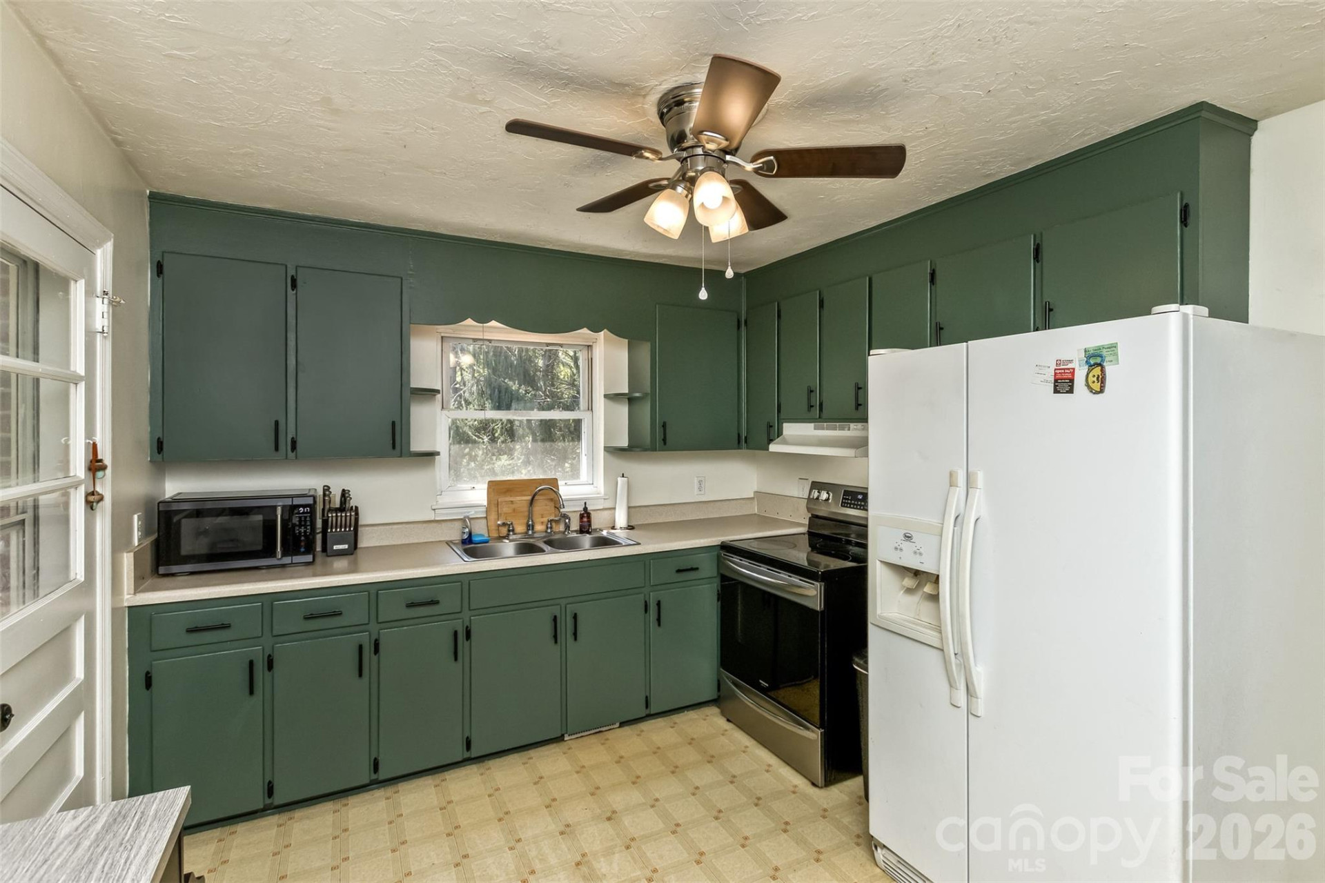 30 Valley Hill Drive - Photo 6