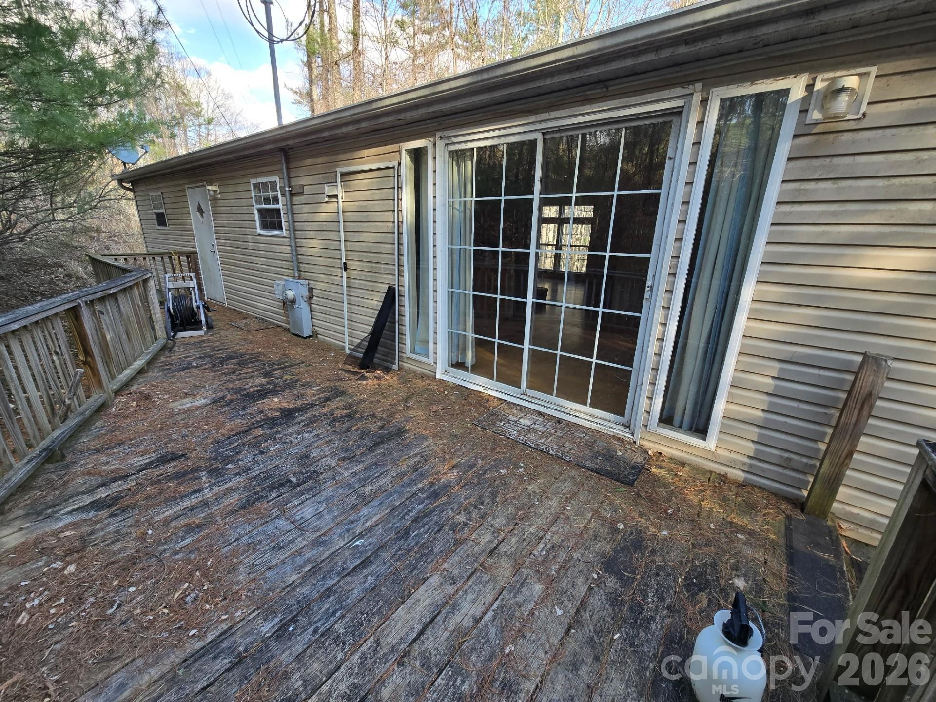 6 Woodland Street - Photo 2