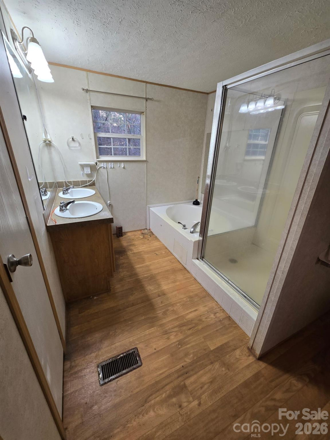 6 Woodland Street - Photo 12