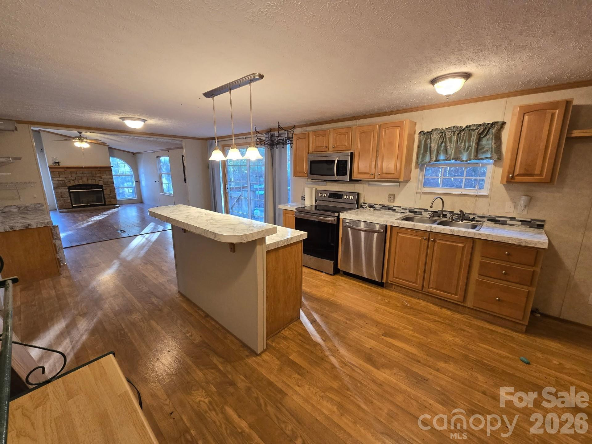 6 Woodland Street - Photo 4