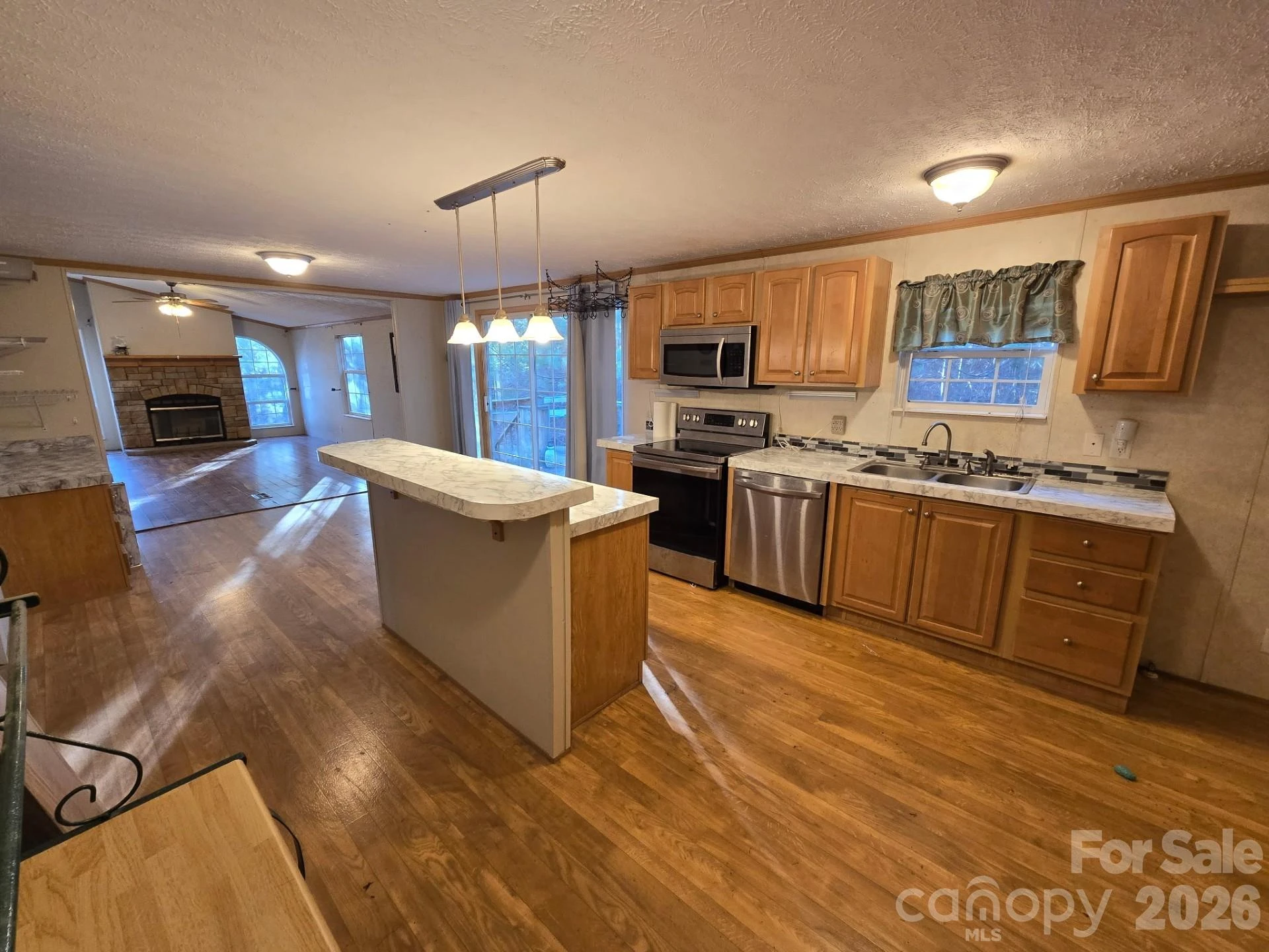 6 Woodland Street - Photo 4