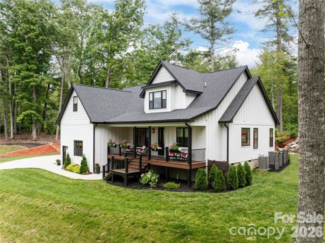 99 Timber Ridge Circle, Leicester, NC, 28748