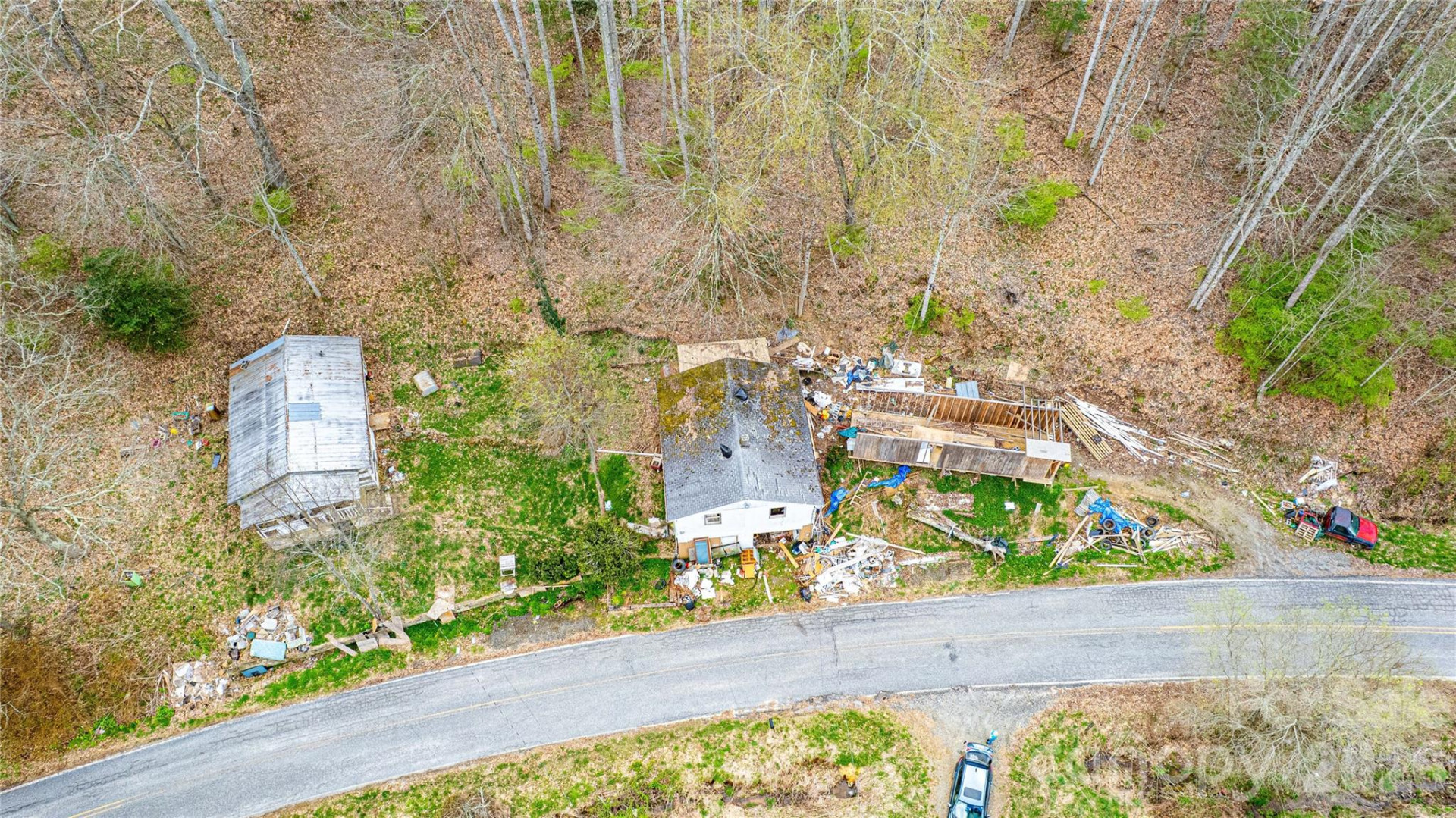 2828 Chandler Creek Road - Photo 4