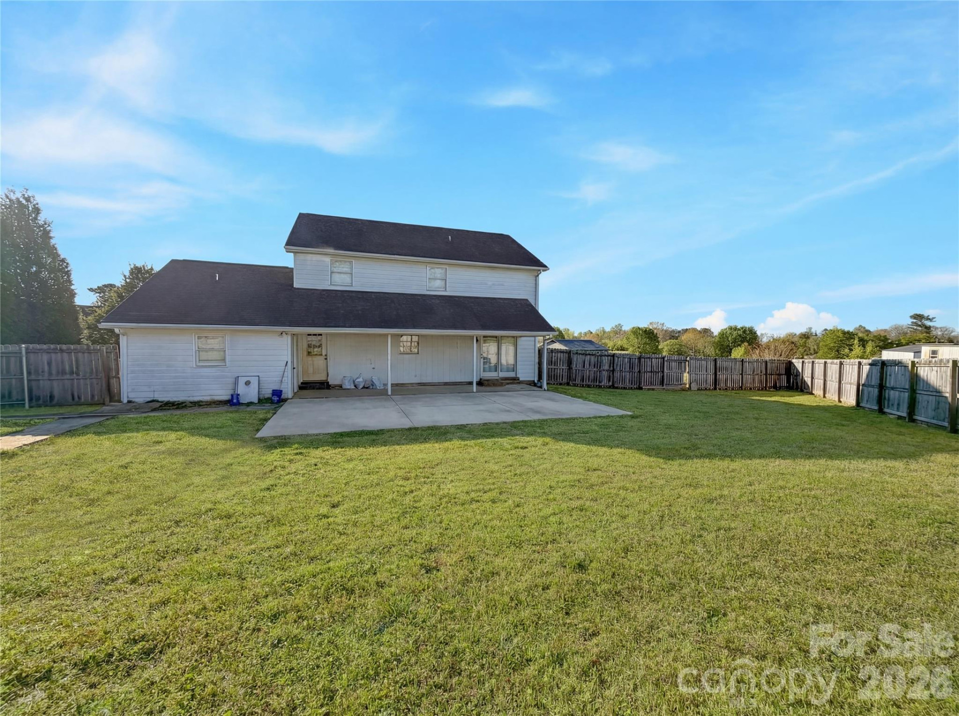 316 Vanity Lane - Photo 2