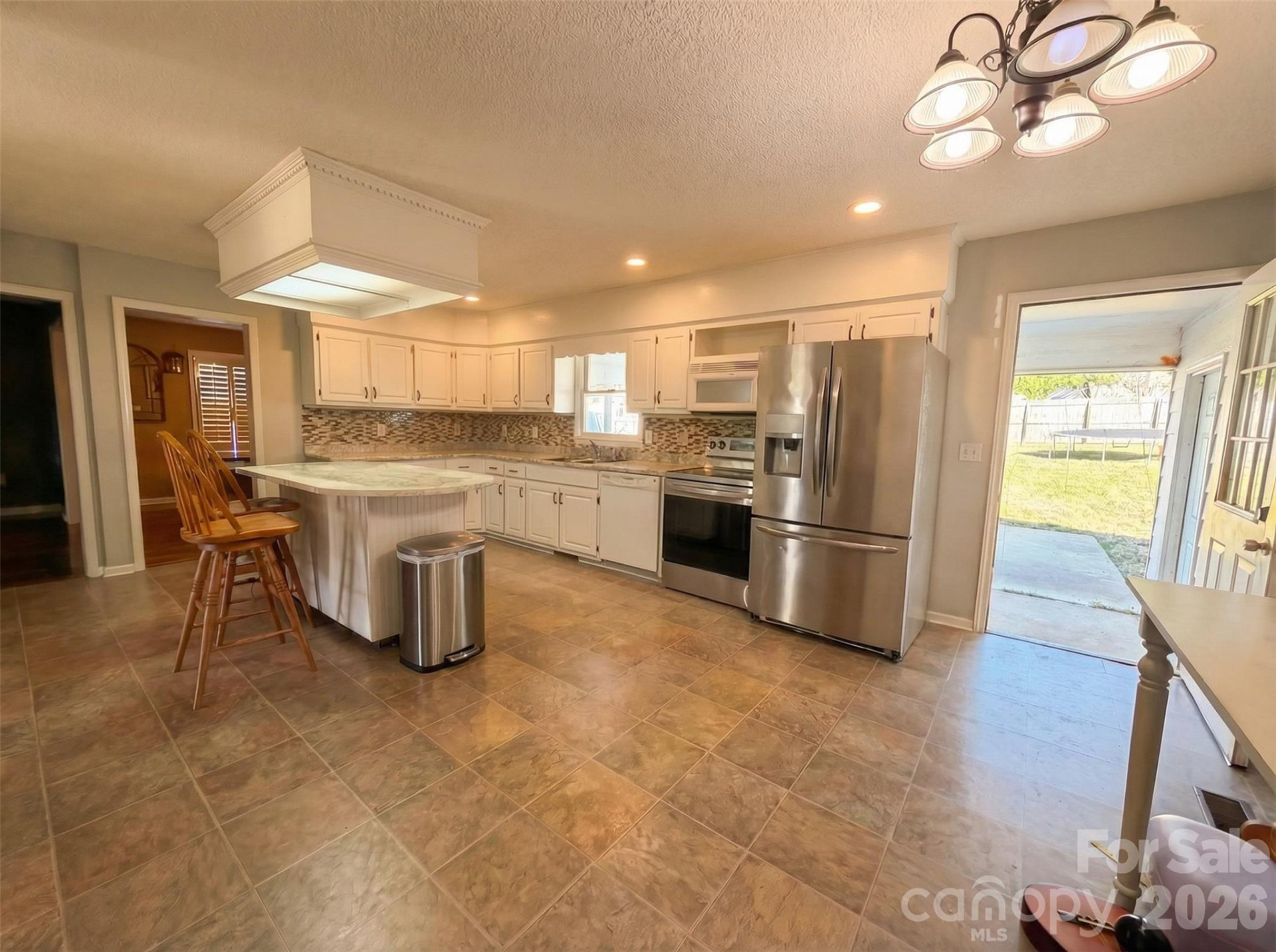 316 Vanity Lane - Photo 3