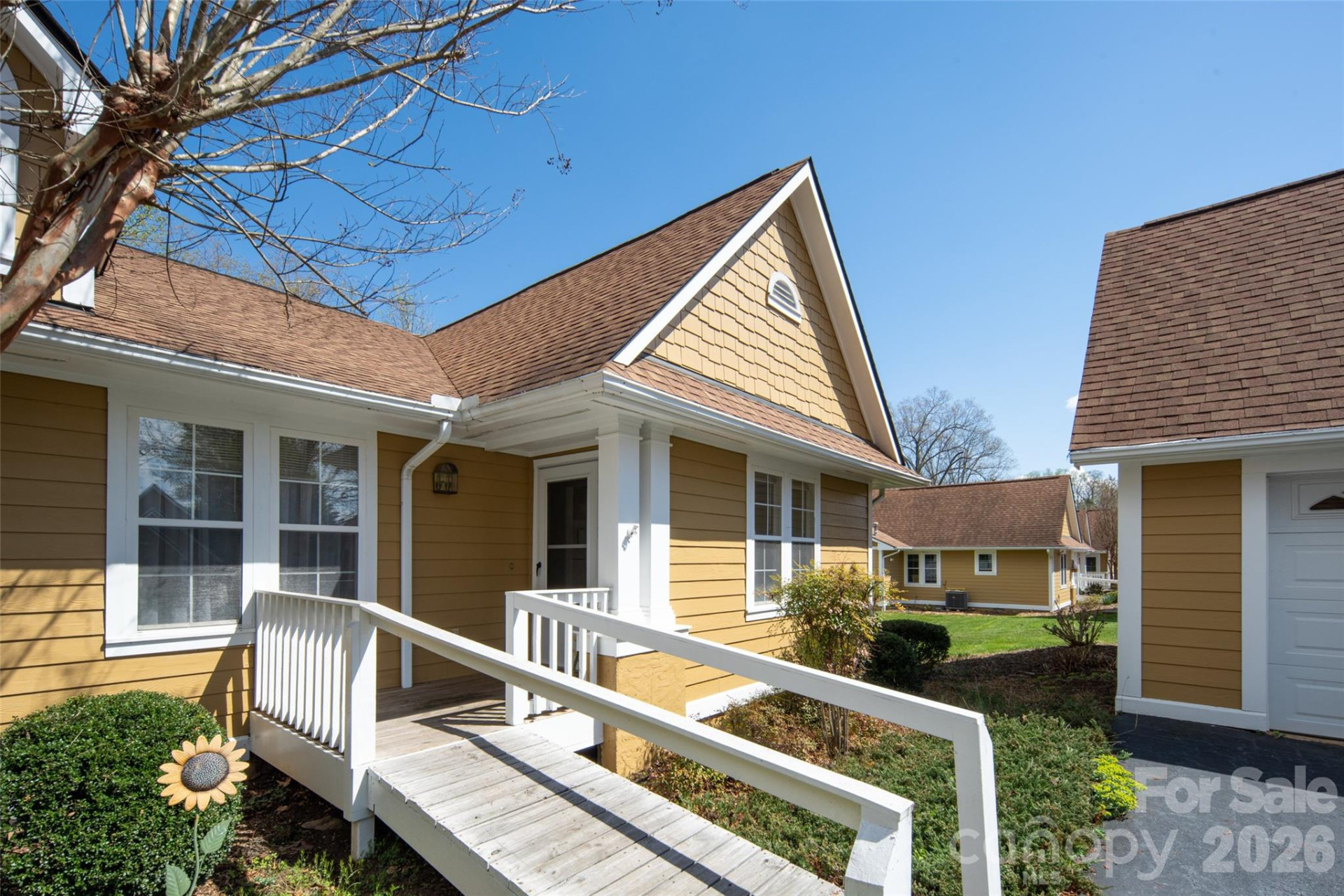 803 Woodlea Court - Photo 3