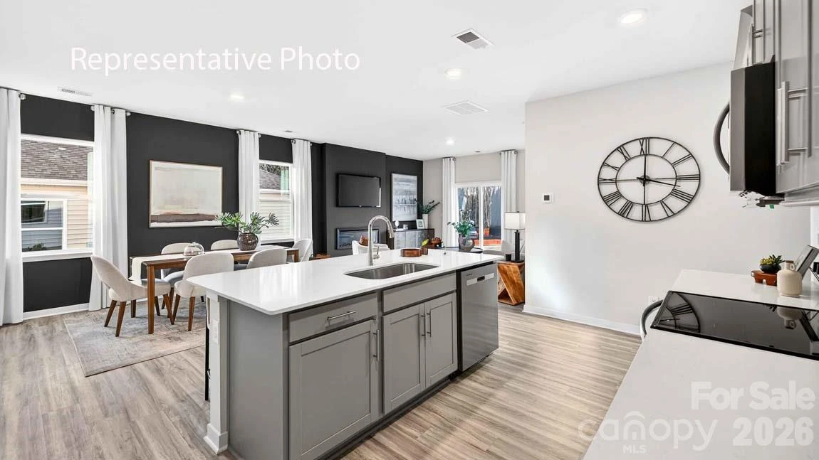 1042 Two Brothers Lane - Photo 4