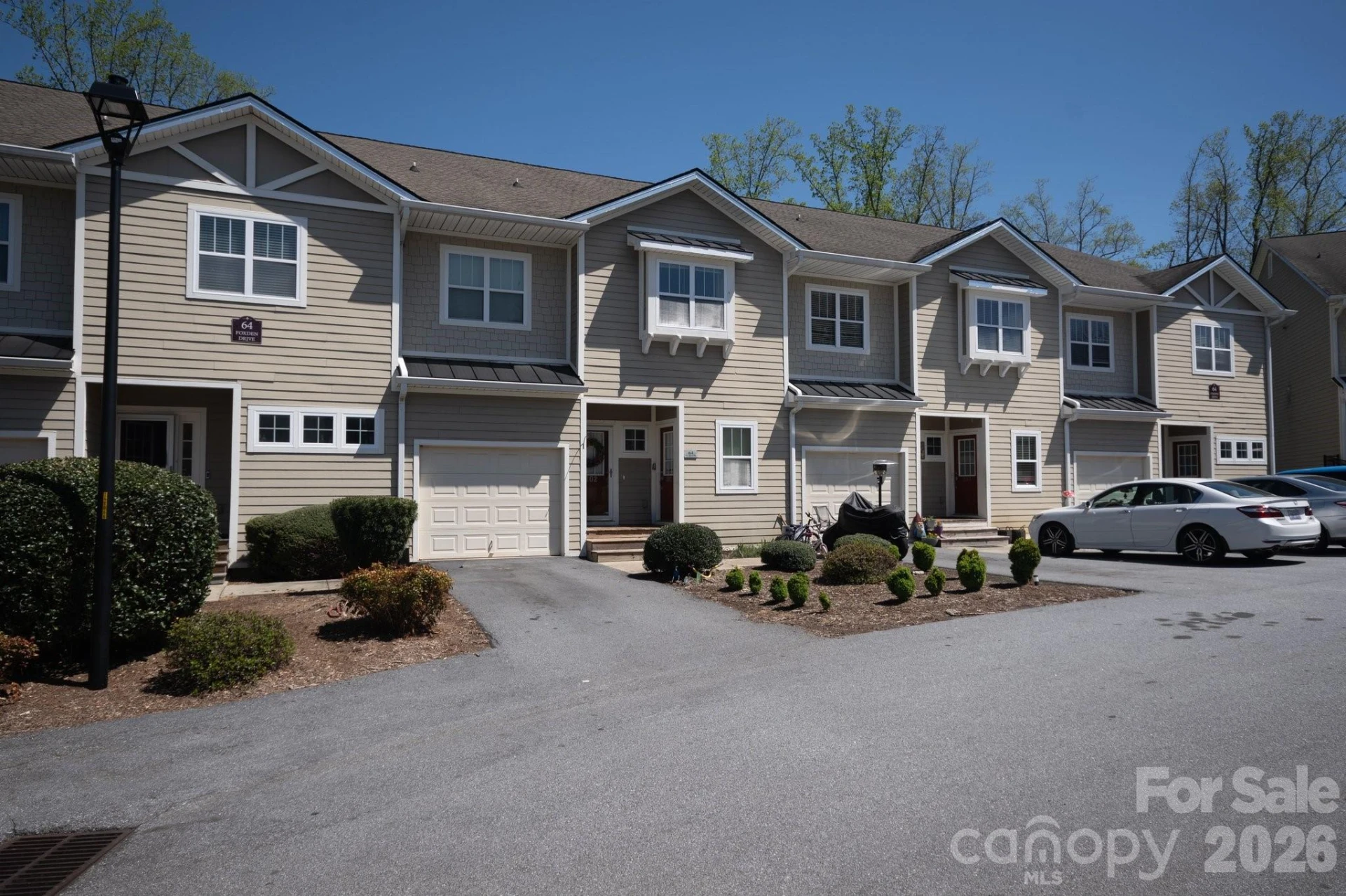 94 Foxden Drive #202 - Photo 3