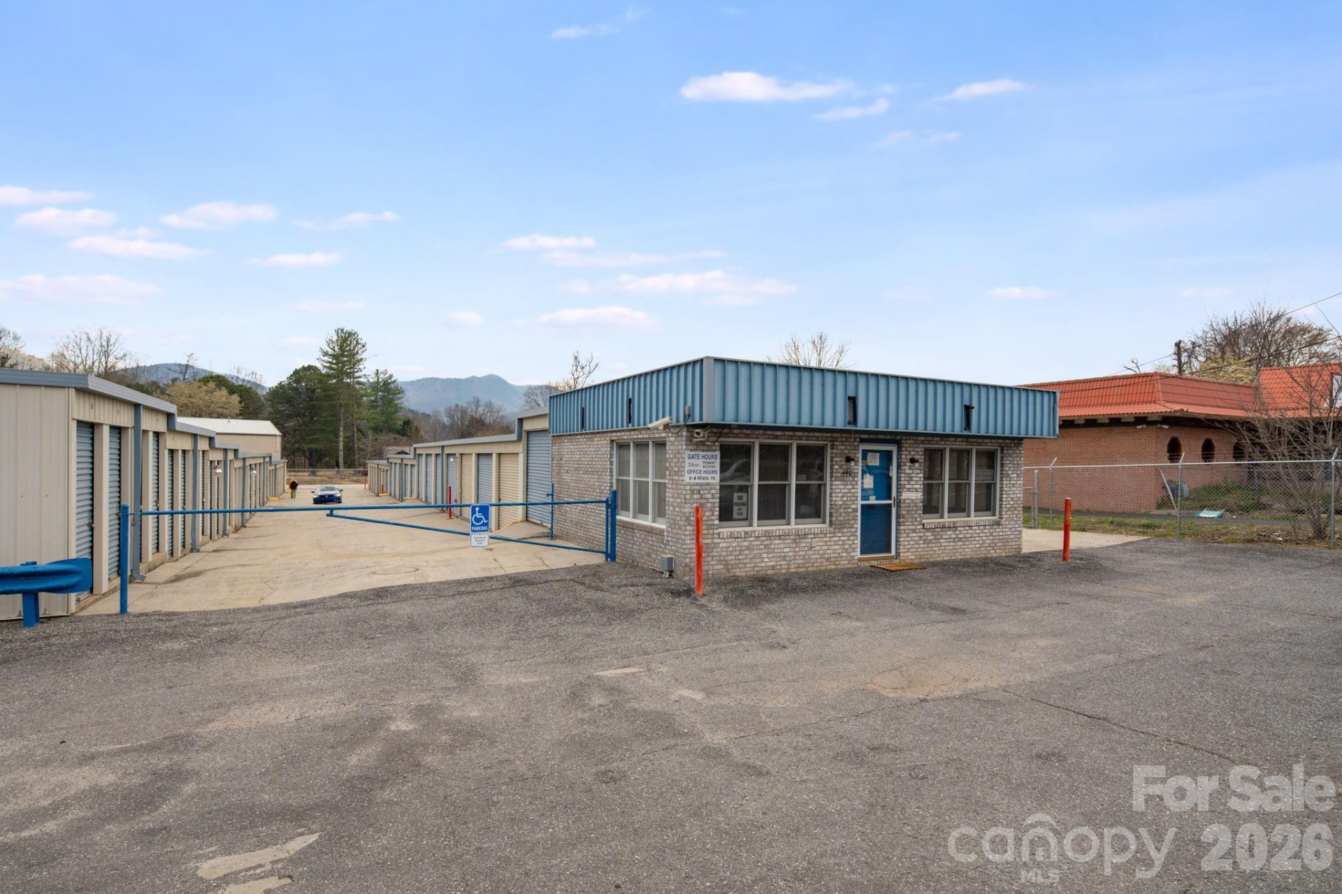 440 State Street - Photo 3