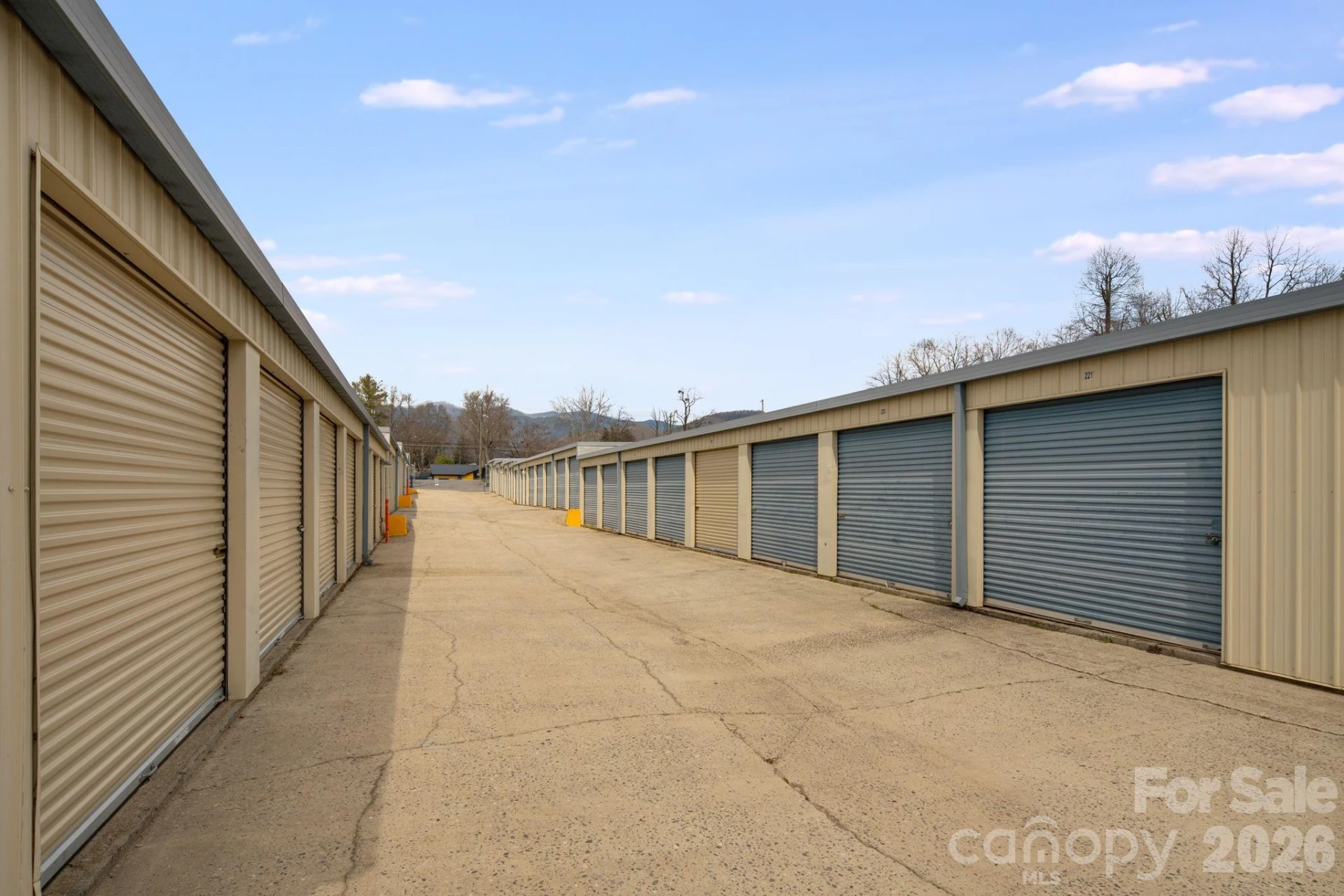 440 E State Street - Photo 8