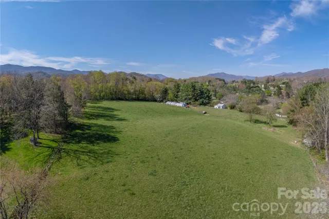 284 Woodland Church Road, Clyde, NC, 28721