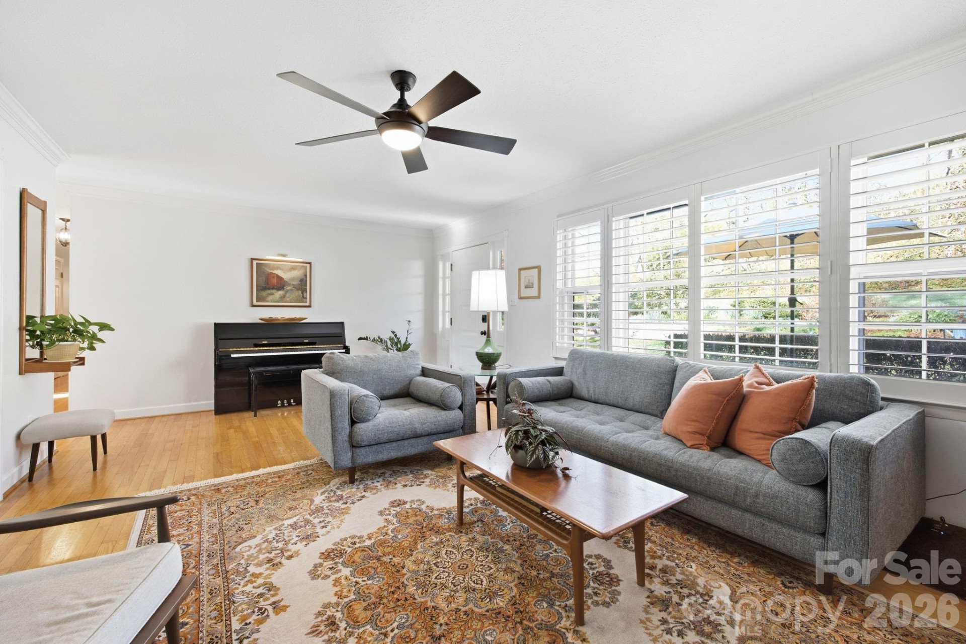 50 Hemlock Street - Photo 3