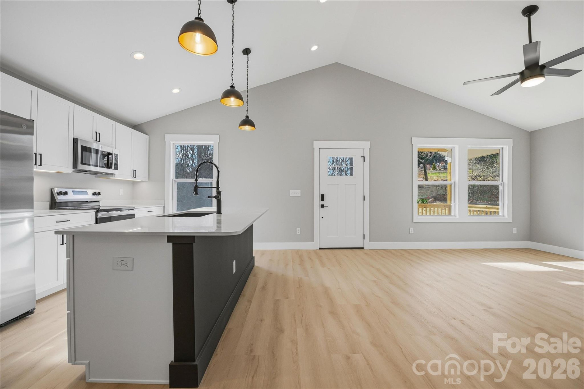 133 Moore Street - Photo 12