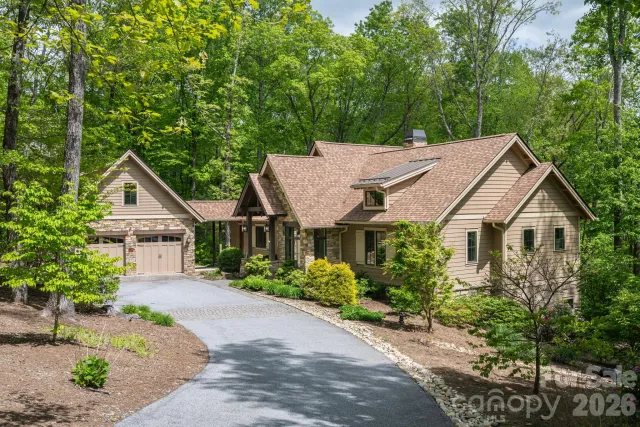587 Autumn Sky Drive, Hendersonville, NC, 28792
