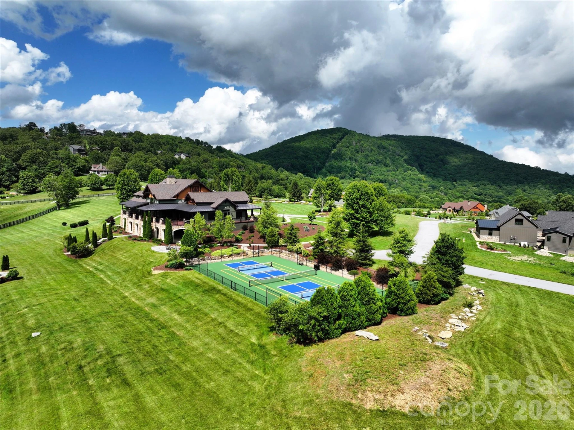587 Autumn Sky Drive - Photo 44
