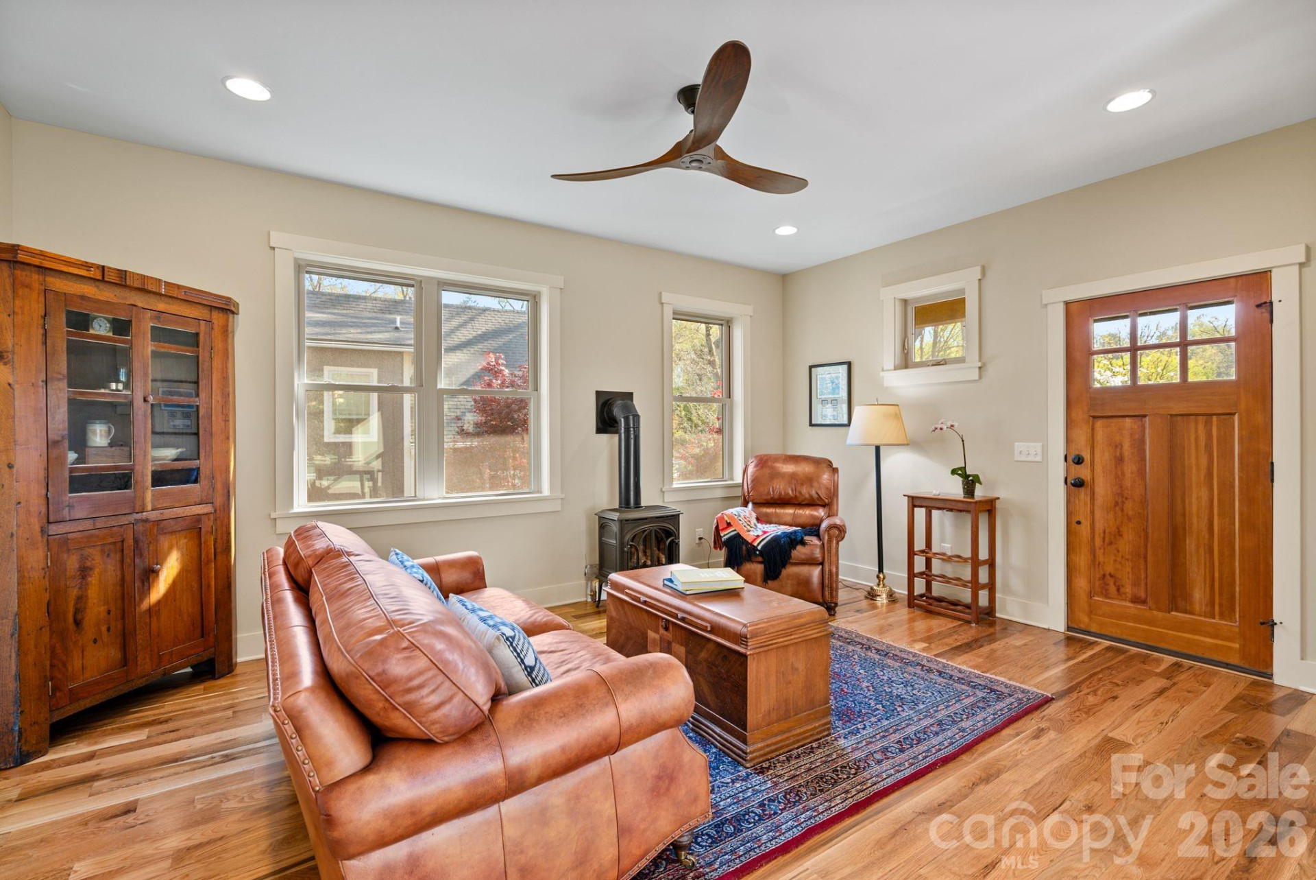 429 Pearson Drive - Photo 3