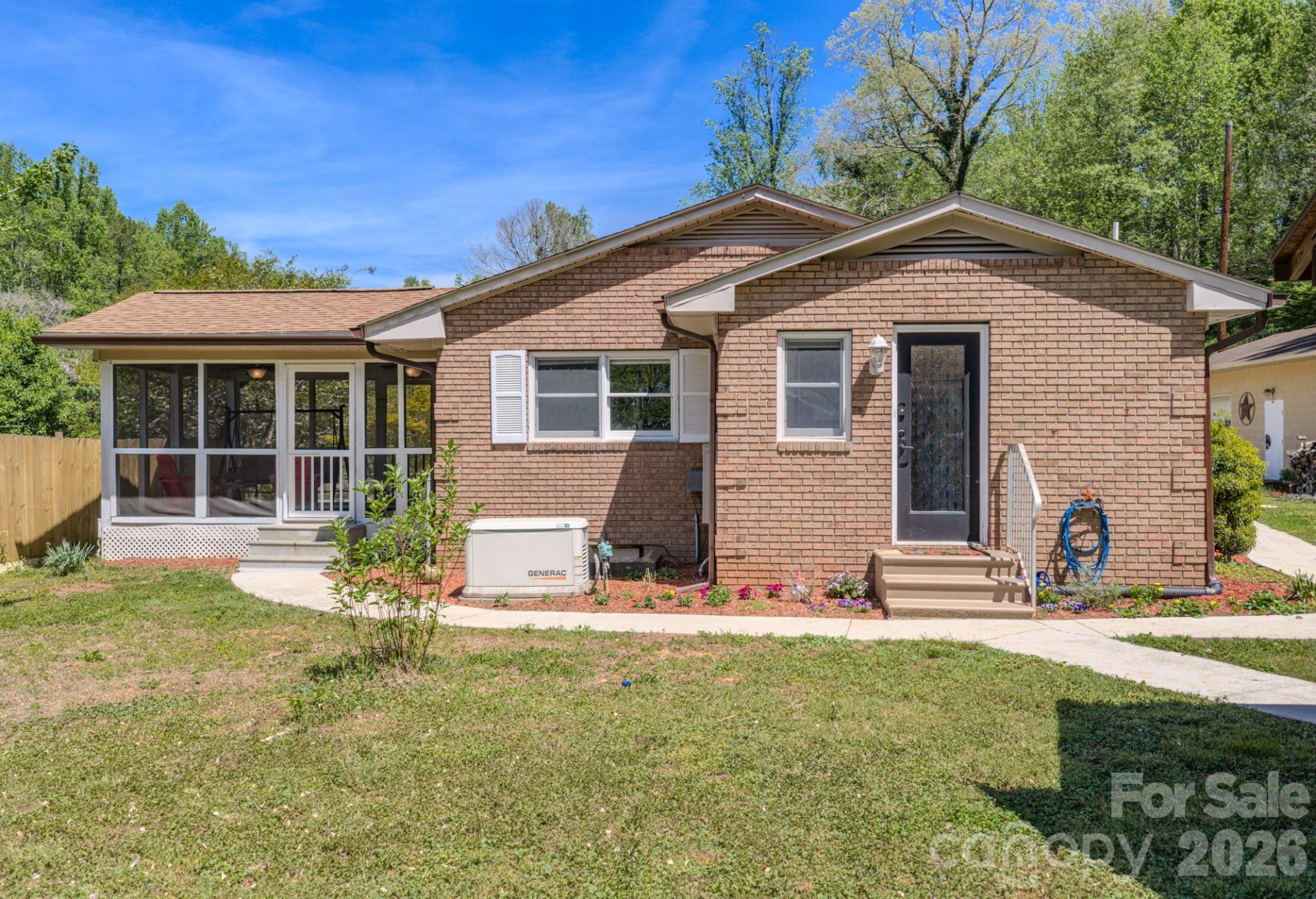 176 Sunny Street - Photo 2