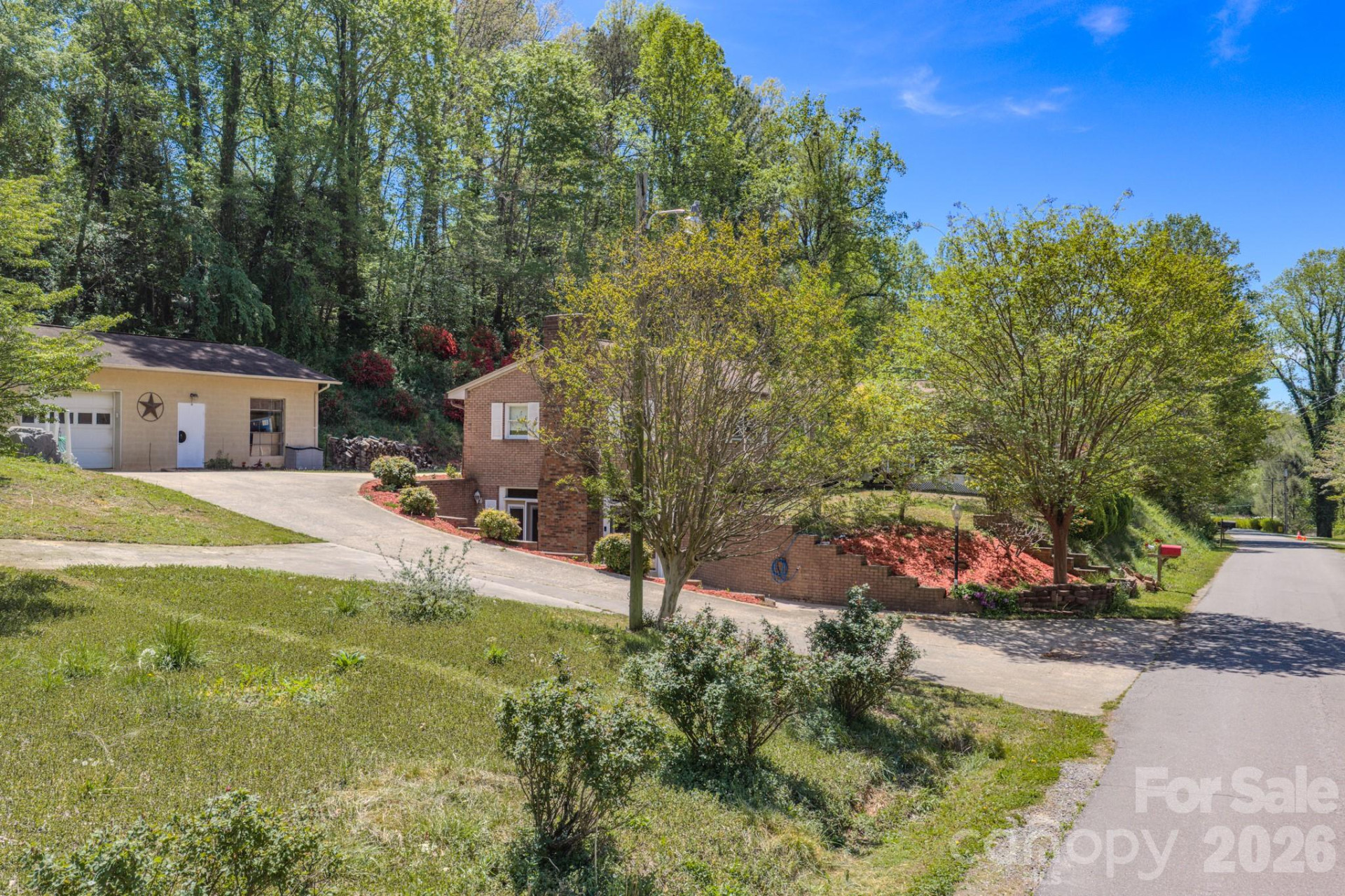 176 Sunny Street - Photo 8