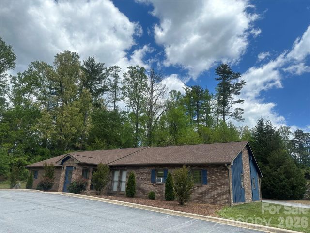 2920 Haywood Road