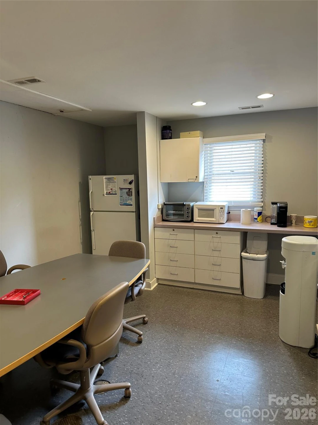 2920 Haywood Road - Photo 9