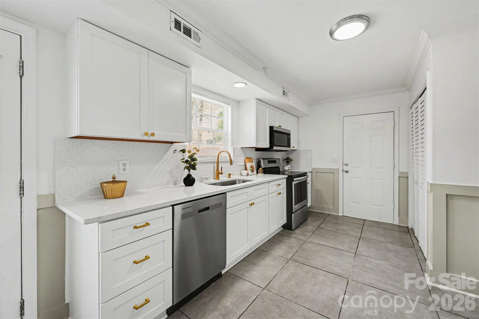 1782 Baylor Drive - Photo 3