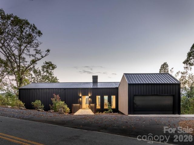 631 Elk Mountain Scenic Highway