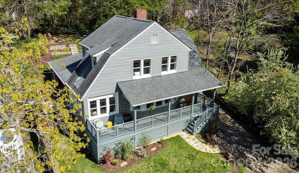 22 Kenilwood Place