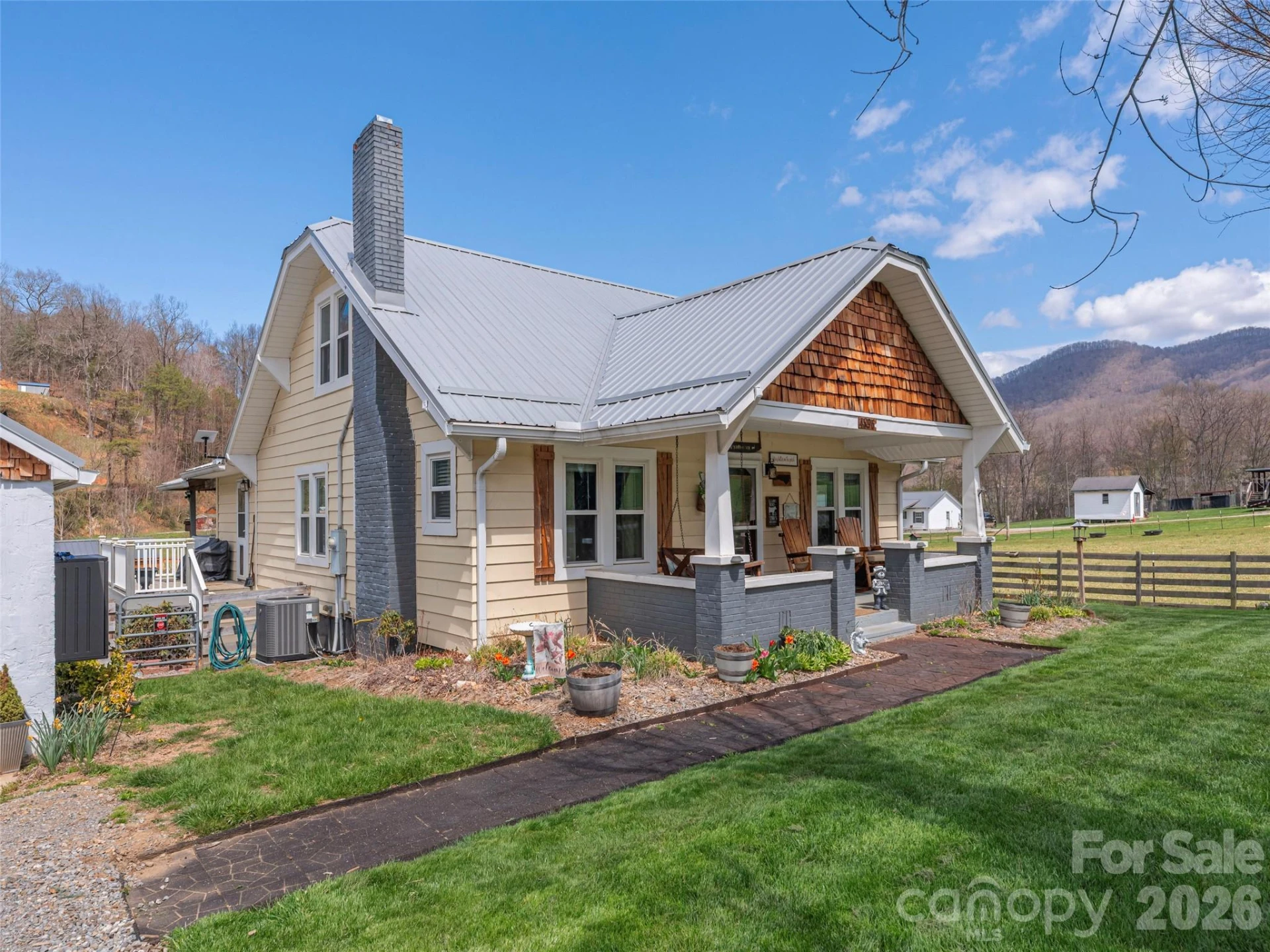 4896 Dutch Cove Road - Photo 2