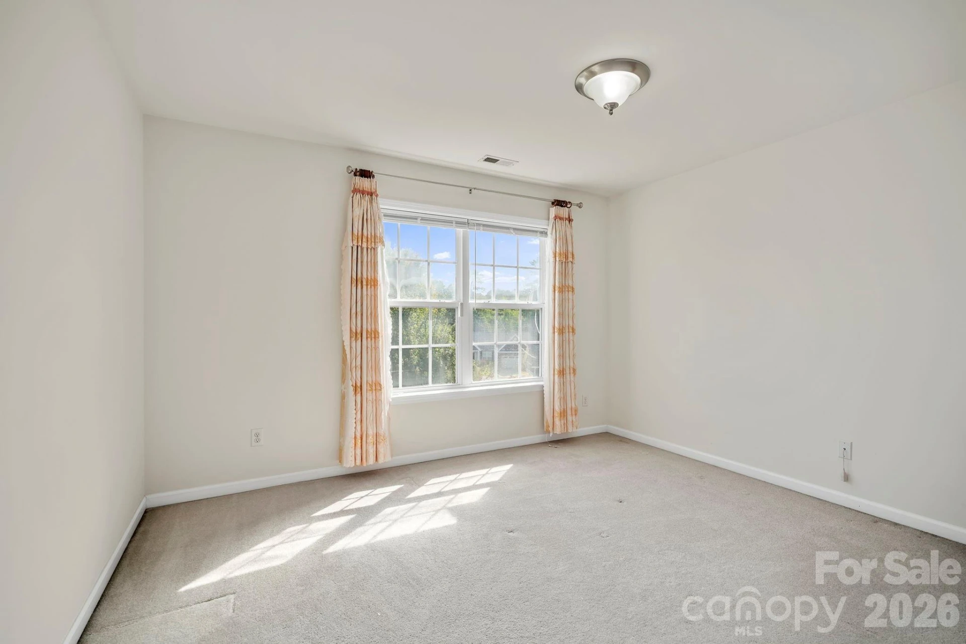 2 Breyerton Court - Photo 30