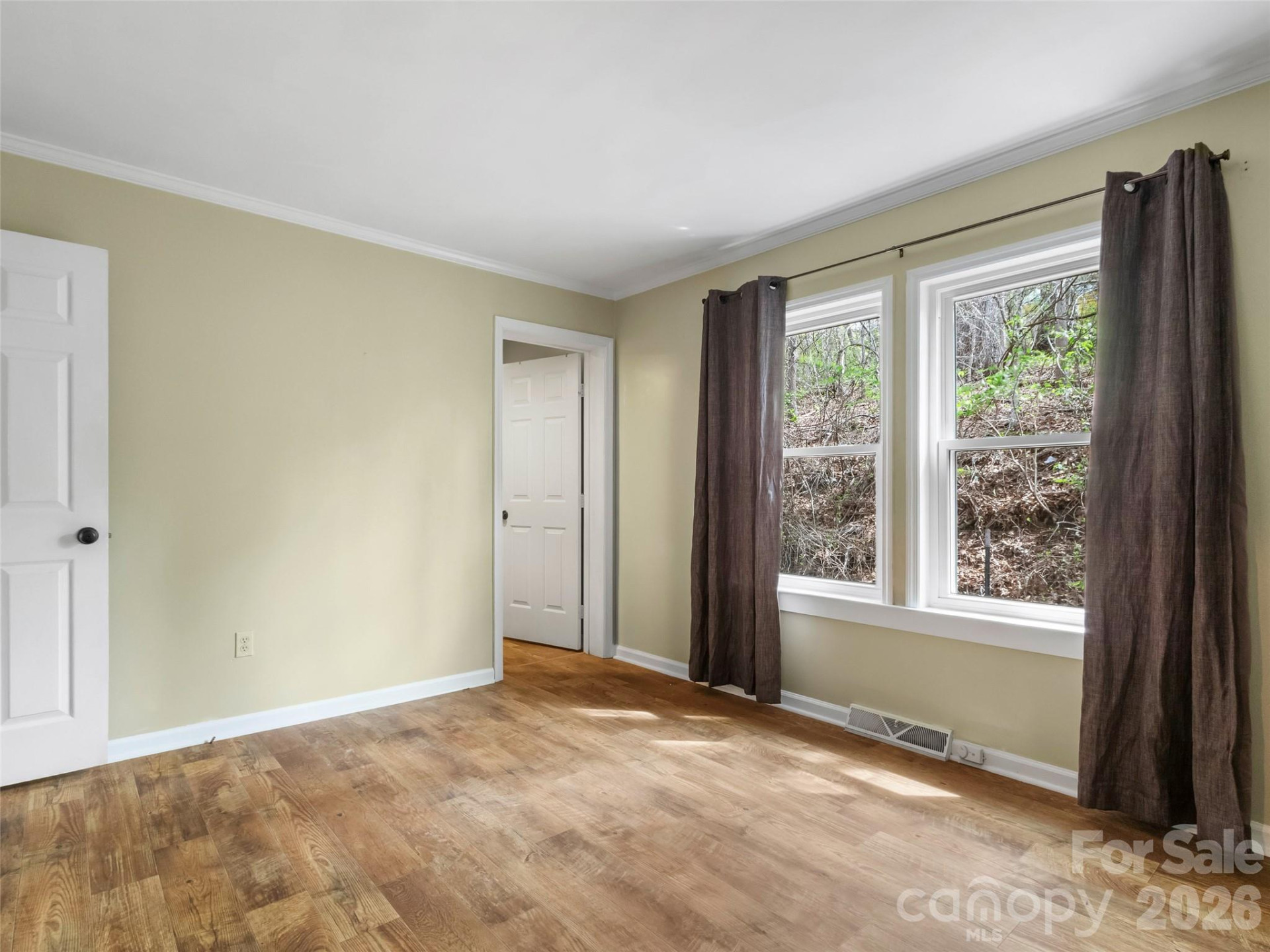 174 Wellington Street - Photo 14
